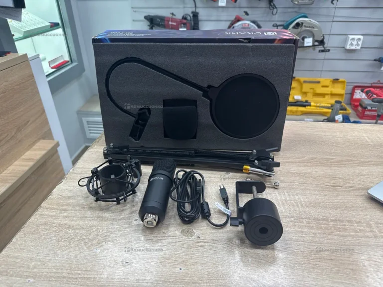 Стримерский Микрофон  с стойкой оклик SM-700G
