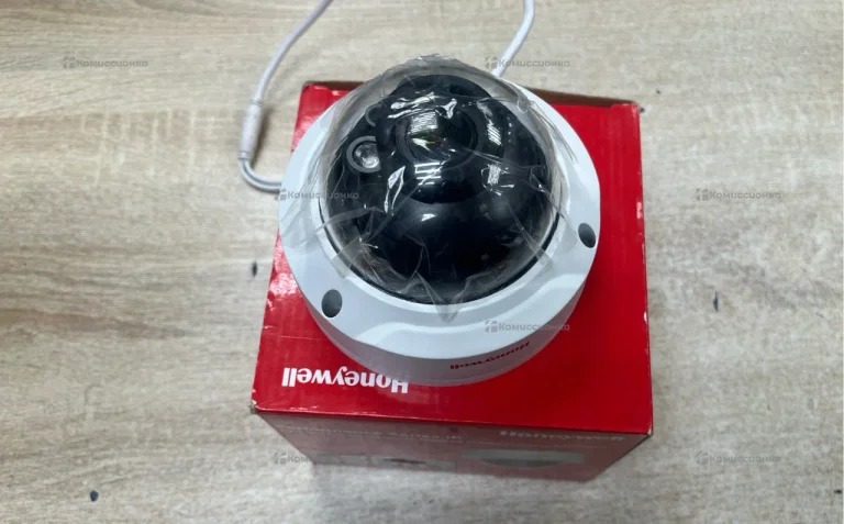 Купольная камера видеонаблюдения Honeywell H4D3PR