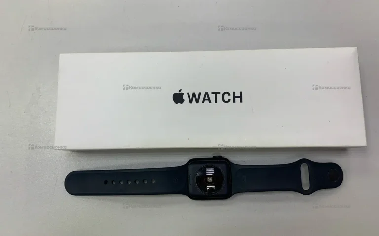 Часы  Apple Watch SE 2 40mm