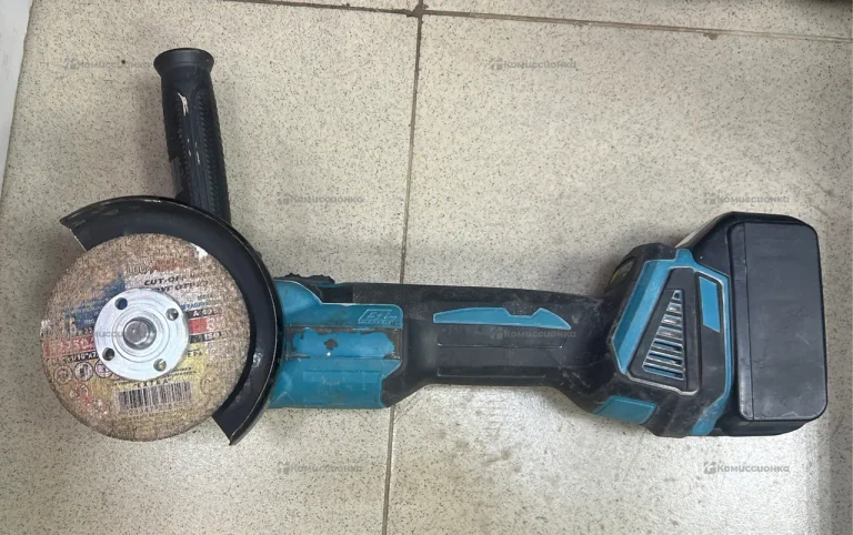 Аккумуляторная УШМ Majita