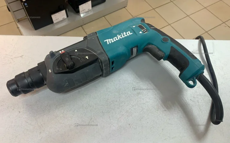 перфоратор makita hr 2470