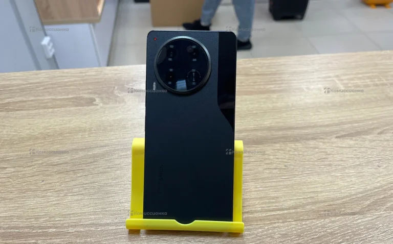 Tecno Camon 30 8/256GB