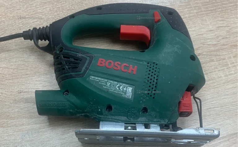 Bosch Лобзик PST 750PE