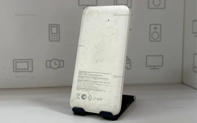 Power Bank   Белый
