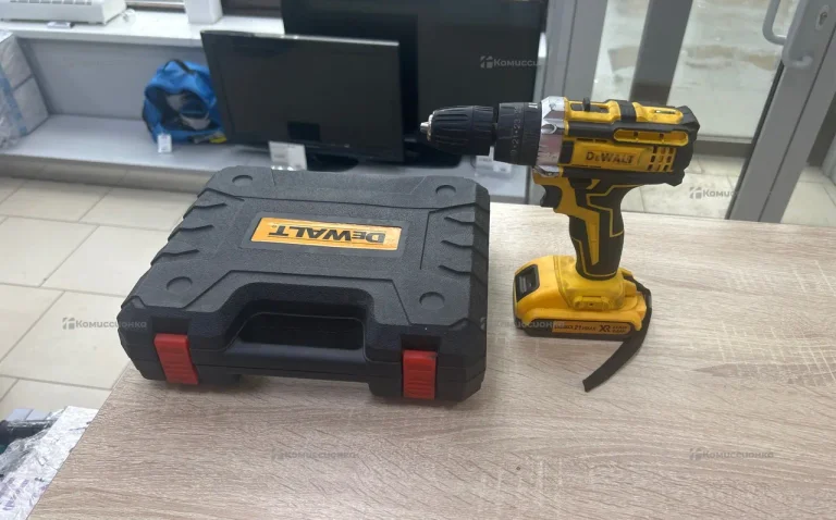 Шуруповёрт DeWalt 21 (реплика)
