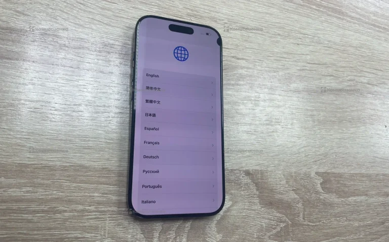 Apple iPhone 16 Pro 8/128 ГБ
