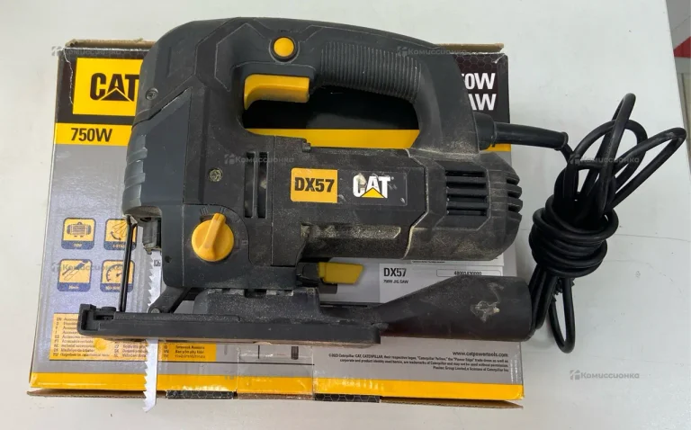 Электролобзик CAT DX57