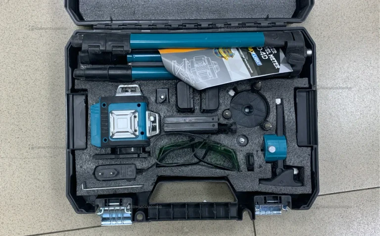 Лазерный уровень Makita Replica