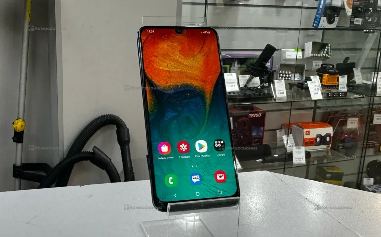 Samsung Galaxy A30 3/32 ГБ