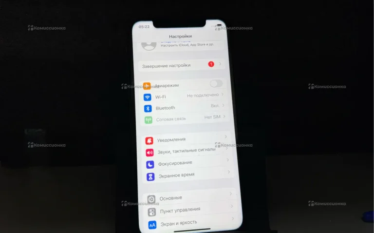 Apple iPhone X 3/64 ГБ