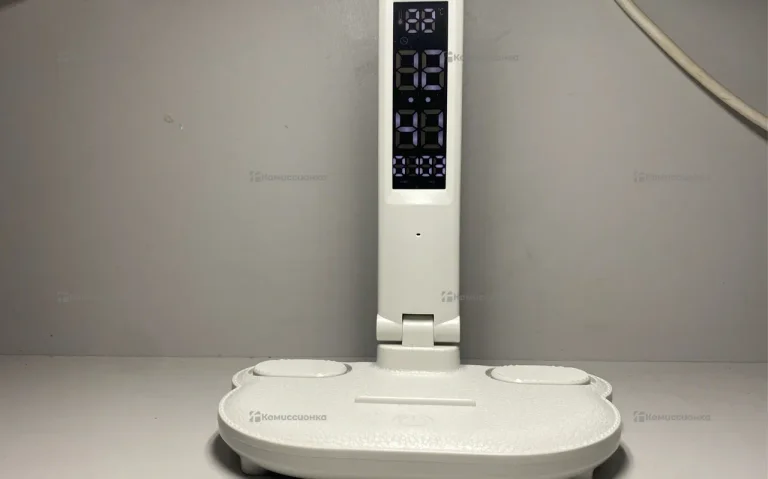 Лампа настольная двойная