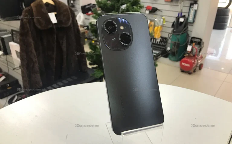 Tecno Spark Go 1 3/64 ГБ