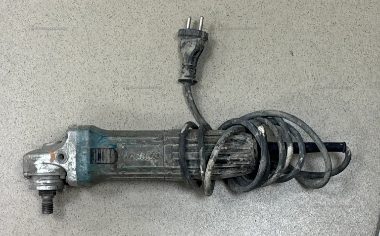 УШМ makita GA5030