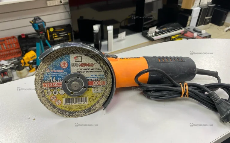 Виxрь УШМ 125/800
