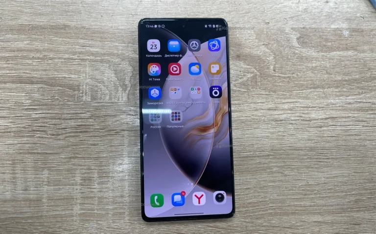 Tecno Camon 30 8/256 ГБ
