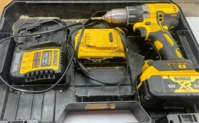 Купить Шуруповерт Dewalt DCD791P2 б/у , в Уфа Цена:8990рублей