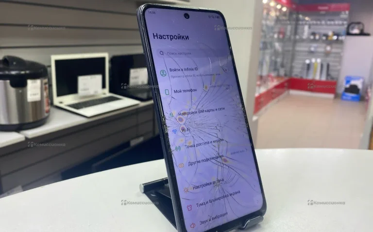 Infinix Hot 12 Play 4/64 ГБ