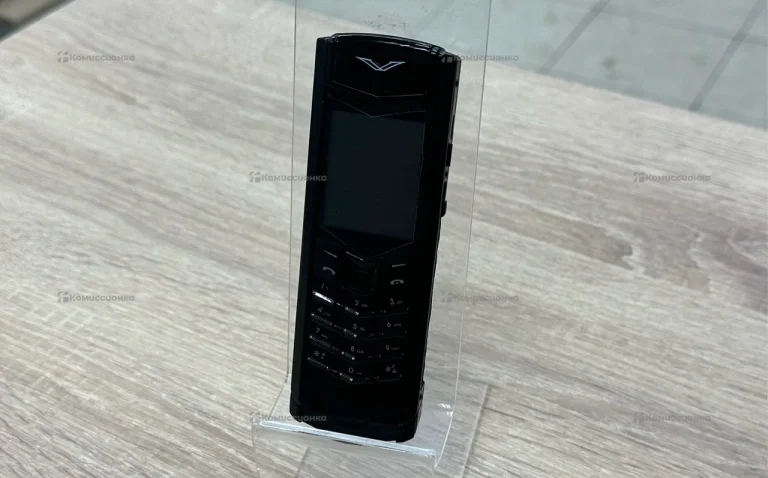 Vertu v10 (replica)