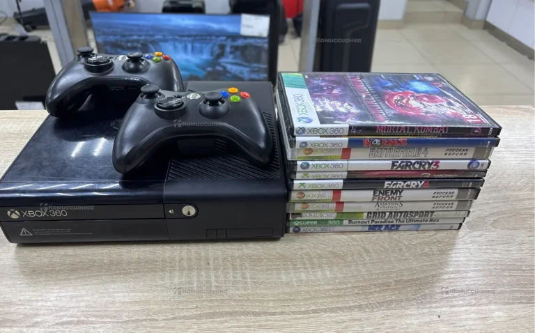 Приставка Xbox 360 E 500 ГБ