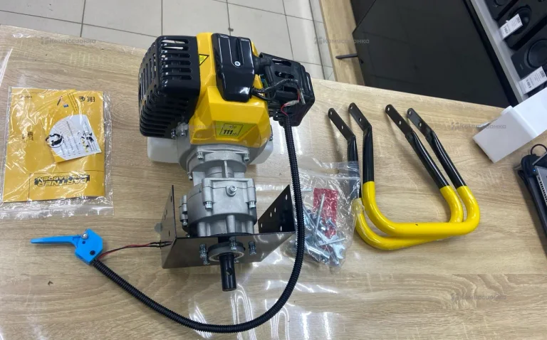 мотобур бензиновый partner EDG 520