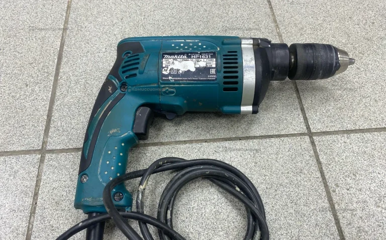 Дрель Makita HP1631