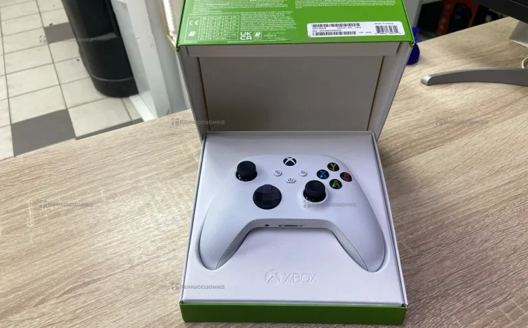 Джойстик для Xbox (белый)