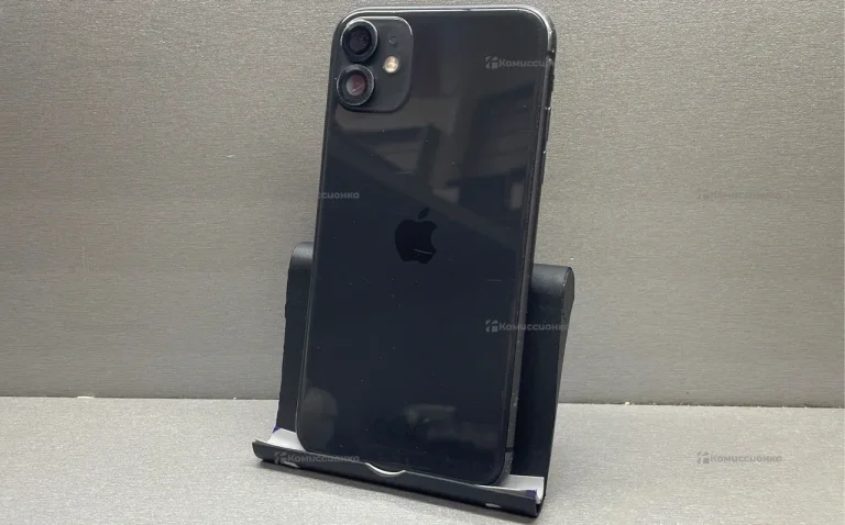 Apple iPhone 11 4/64 ГБ