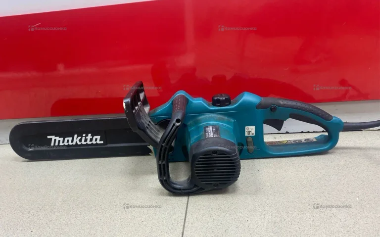 Цепная пила makita UC3520A