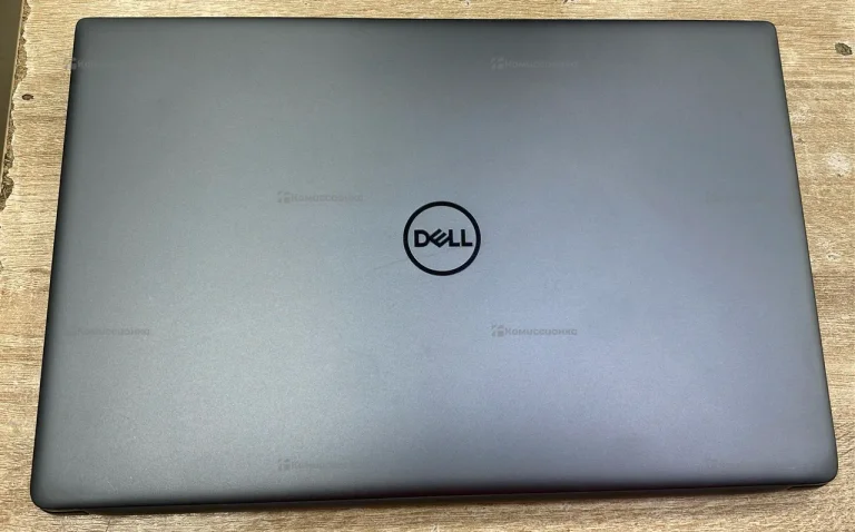 Ноутбук  DELL VOSTRO  5391