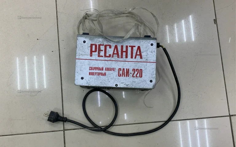 Сварочный аппарат Ресанта САИ-220