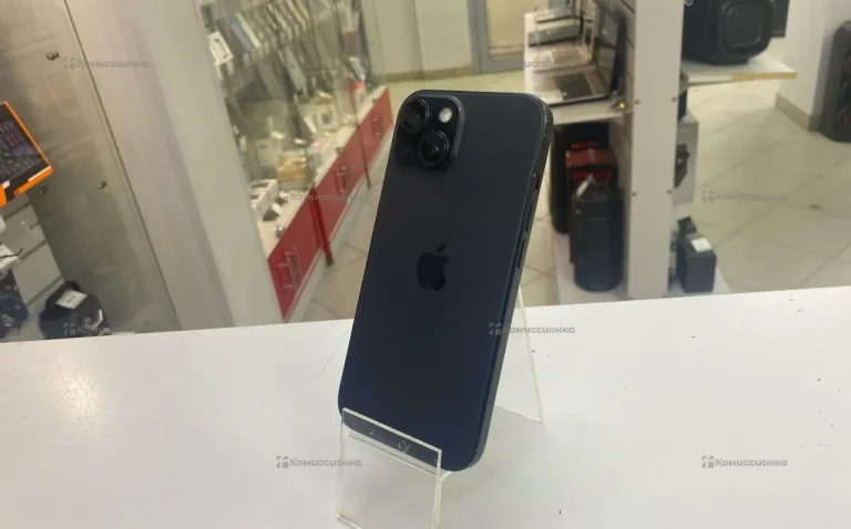 Apple iPhone 15 6/128 ГБ