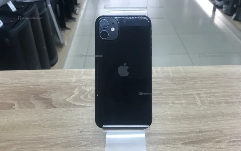 Apple iPhone 11 4/64 ГБ