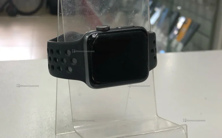 Часы  Apple Watch 3 Nike