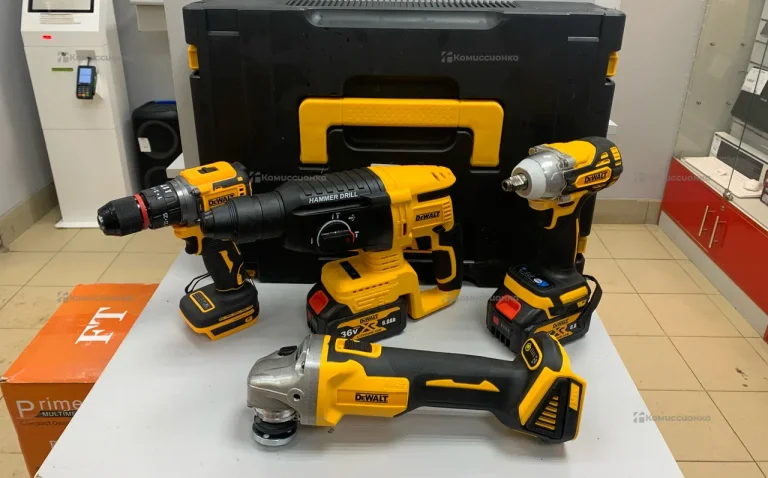 Набор Dewalt реп 4/1 Перф.шур.гайк.ушм