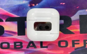 Наушники  белые