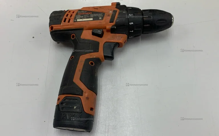 Шуруповёрт Daewoo 1210li