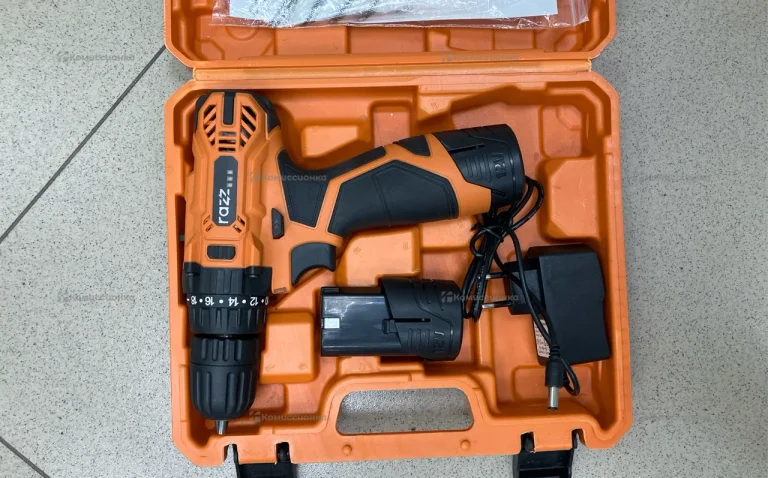 Аккумуляторный шуруповерт Razz cd-12vkr