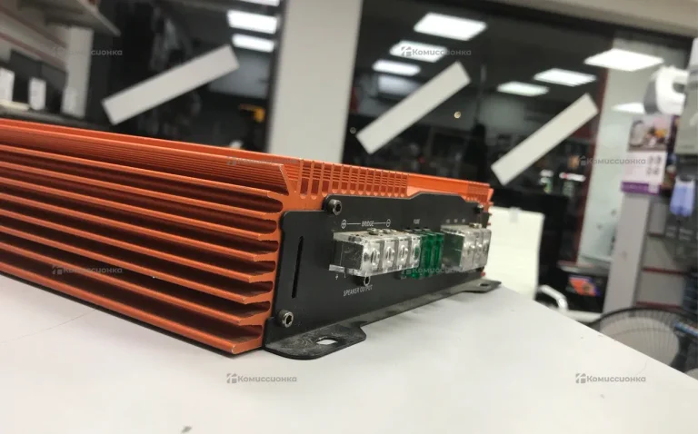 Усилитель  RAVEN 2.750W