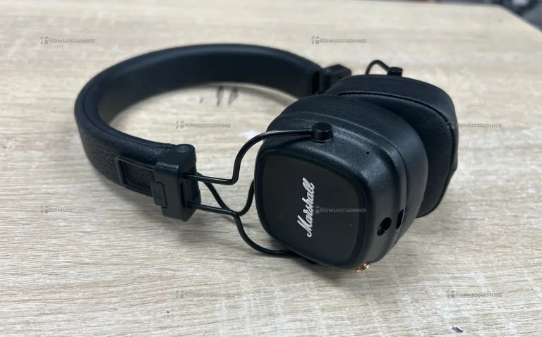 Наушники Marshall 4