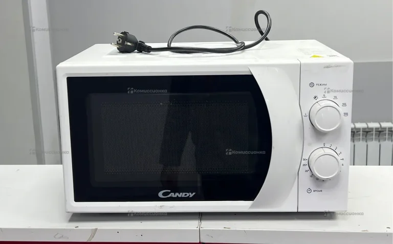 Микроволновая печь Candy CMS 20W