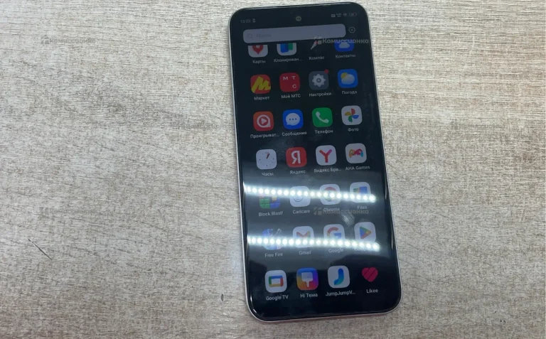 Tecno Spark 30C 4/128 ГБ