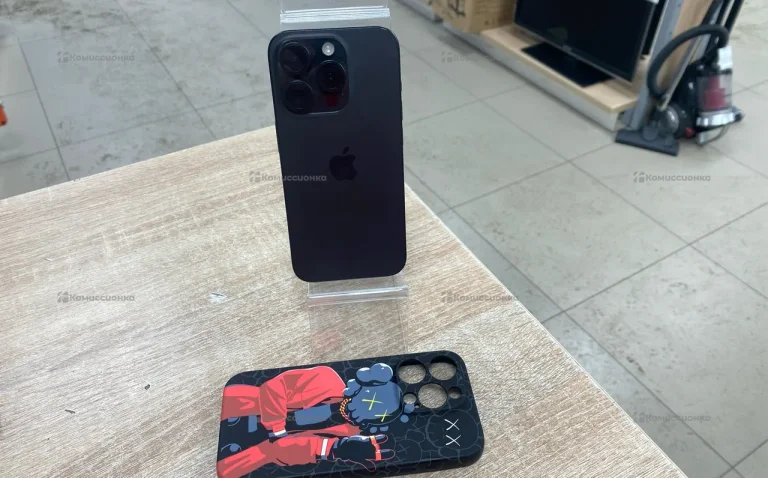 Apple iPhone 15 Pro 8/128 ГБ