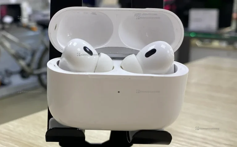 Наушники  AirPods