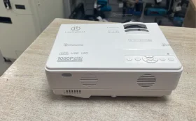 Проектор  luckyroad