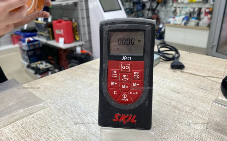 Лазерный дальномер SKIL Xact