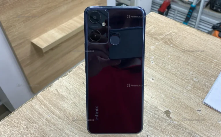 Infinix Smart 6 Plus 2/64 ГБ