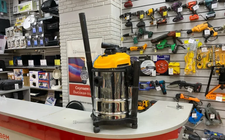 Строительный пылесос Deko DKVC-1400-15S