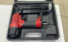 Купить Пневмостеплер гвоздескобозабивной ELITECH 0704.030 б/у , в Екатеринбург Цена:1800рублей