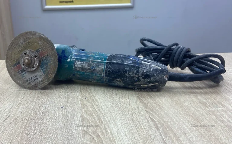 Makita УШМ GA5030R