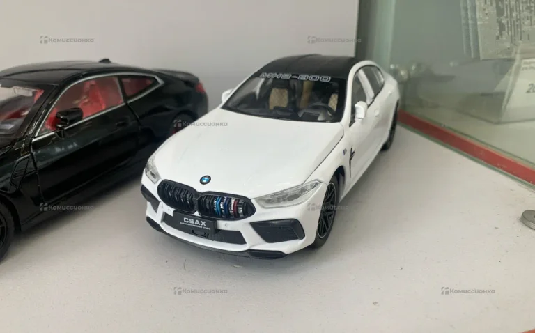 Модель автомобиля металл BMW